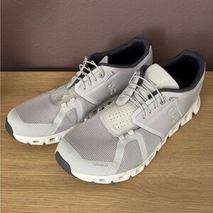 On Running Cloud 5 Men's Glacier Grey Athletic Shoes - Only worn once!